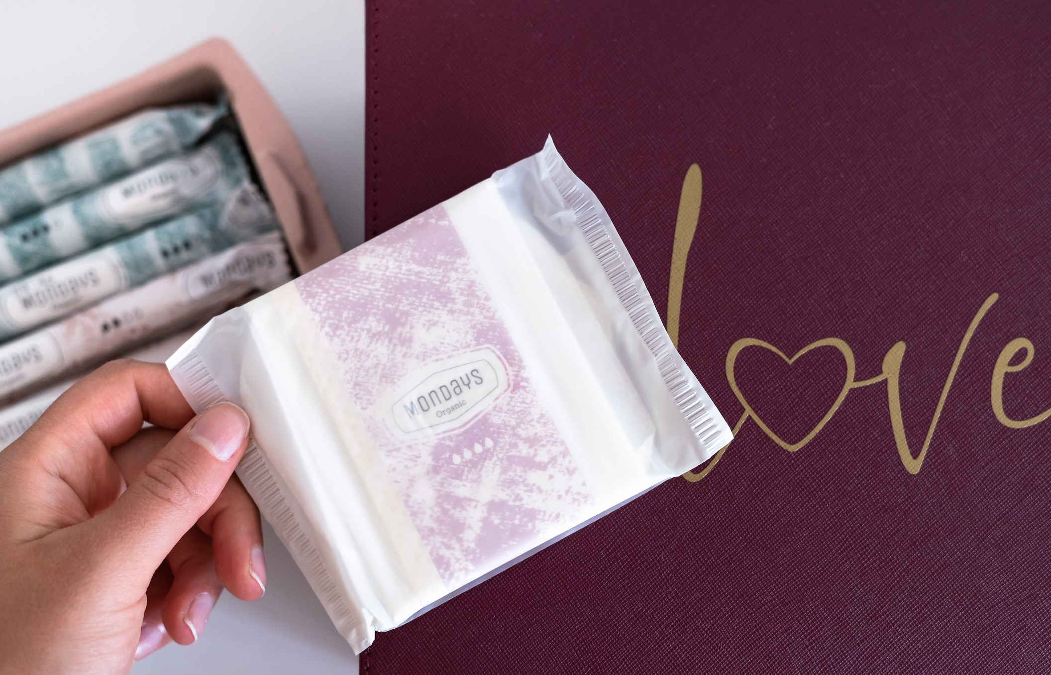 organic, non-perfume, vegan cotton period products, Hygiene products, Sanitary towels