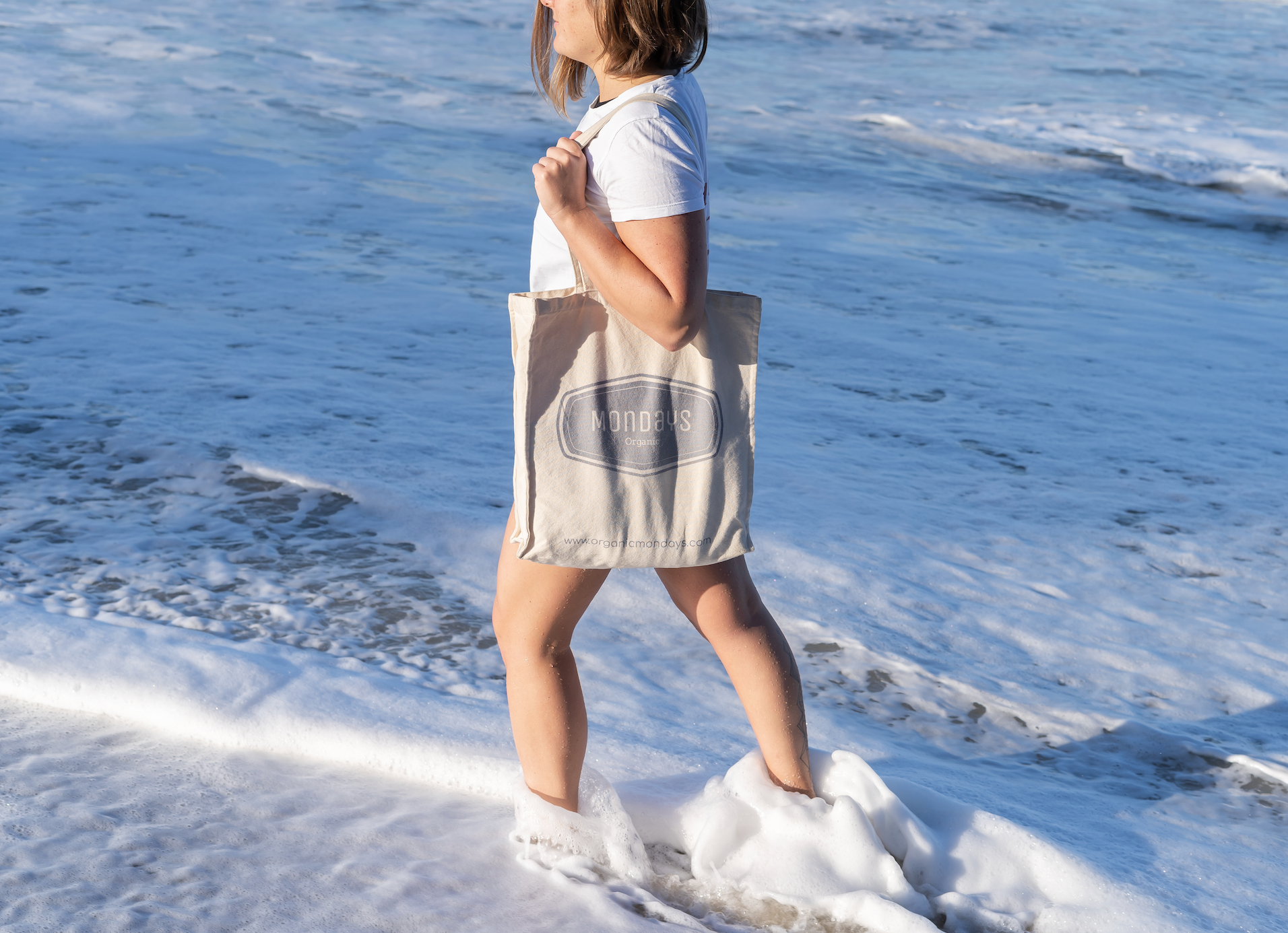organic mondays bag with organic cotton period products